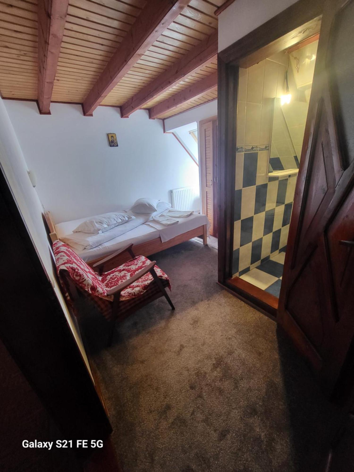 Casa Ernst Hotel Moieciu de Jos Cameră foto